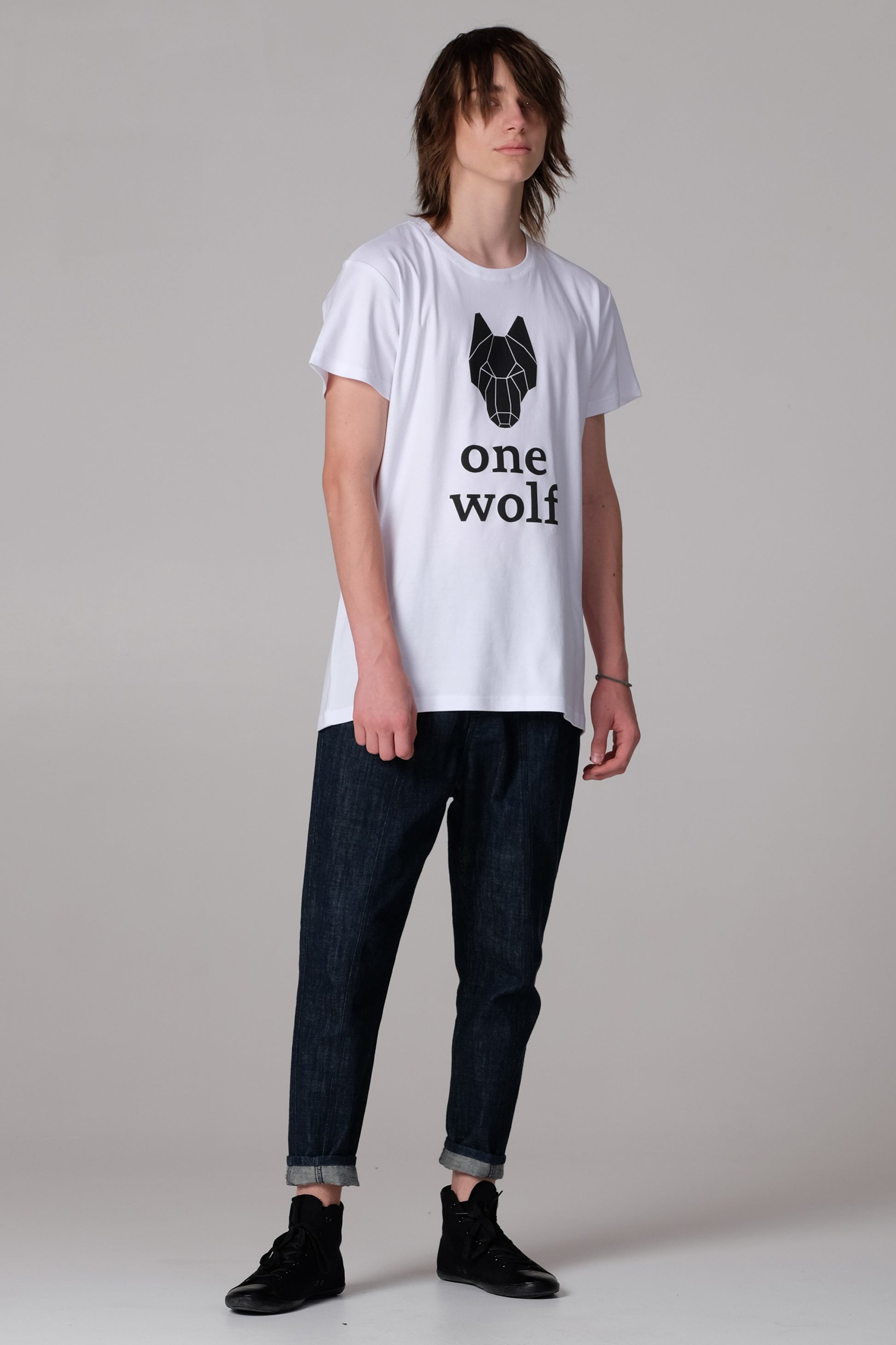 One Wolf logo T-Shirt white/black - One Wolf