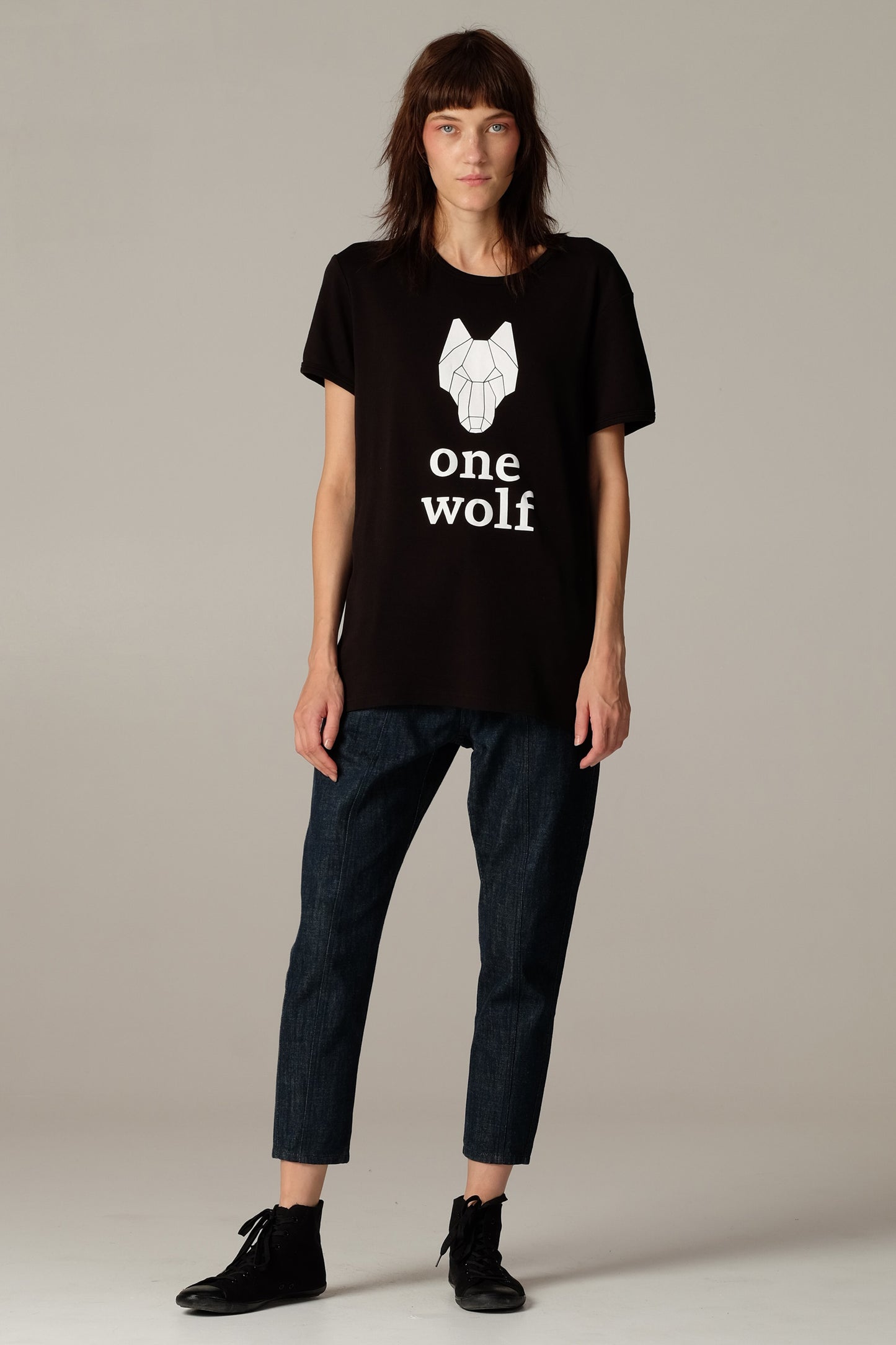 One Wolf logo t-shirt black/white logo - One Wolf
