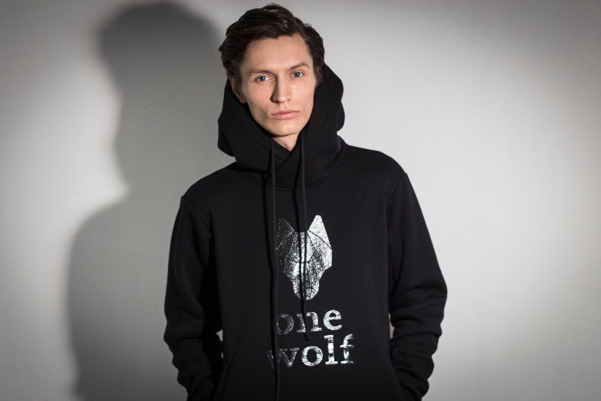 ONE WOLF LOGO hoodie black/black glossy logo - One Wolf