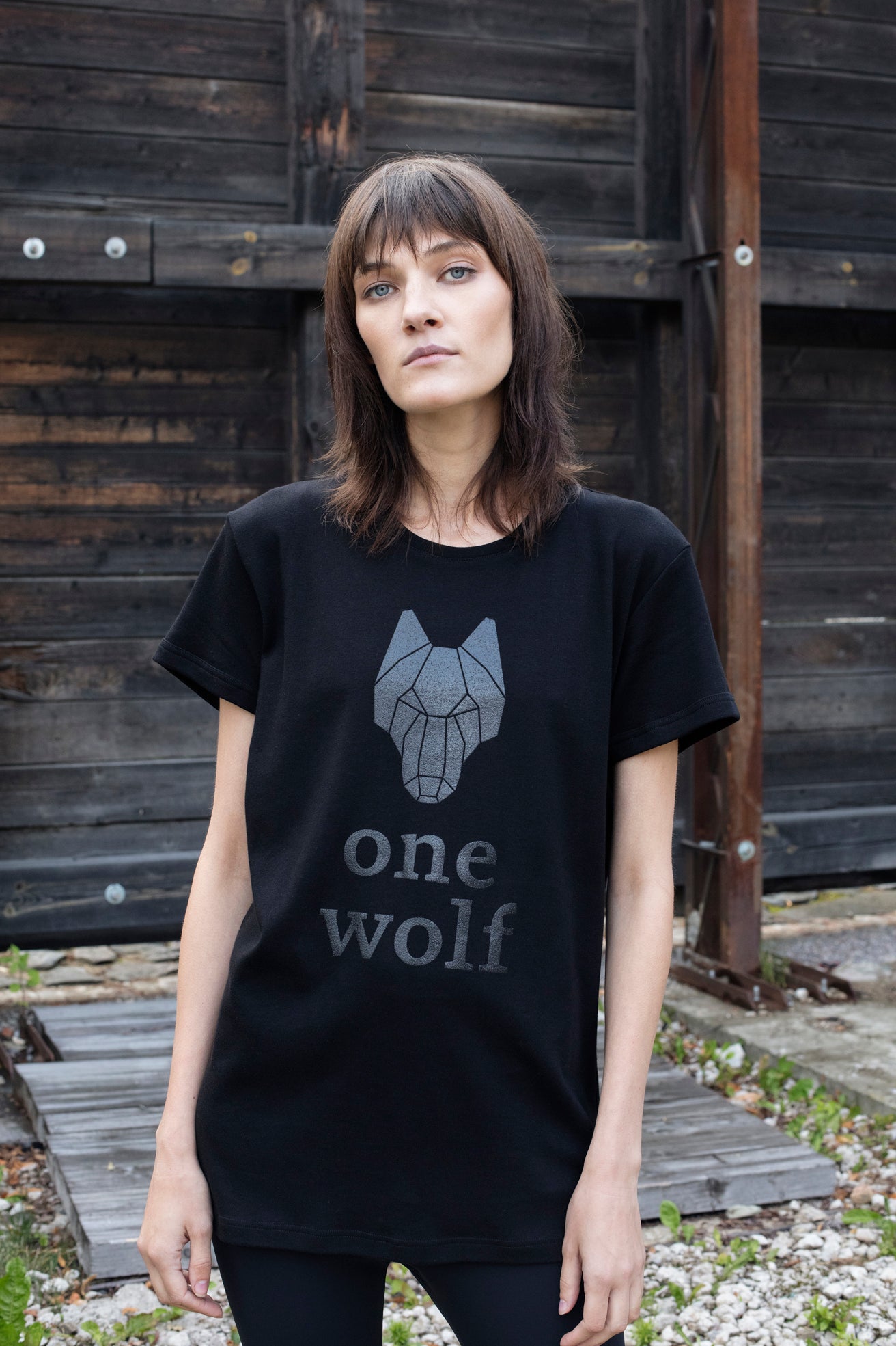 One Wolf logo T-Shirt black/black gloss - One Wolf